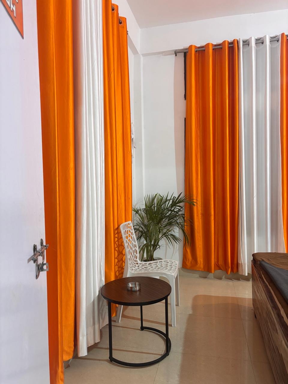 The Orange Delight 3